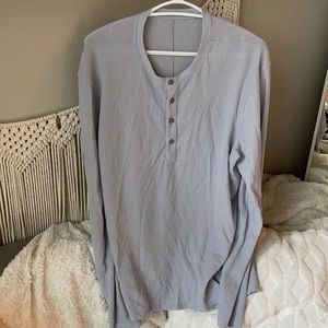 Lululemon Men’s grey Large Long Sleeve